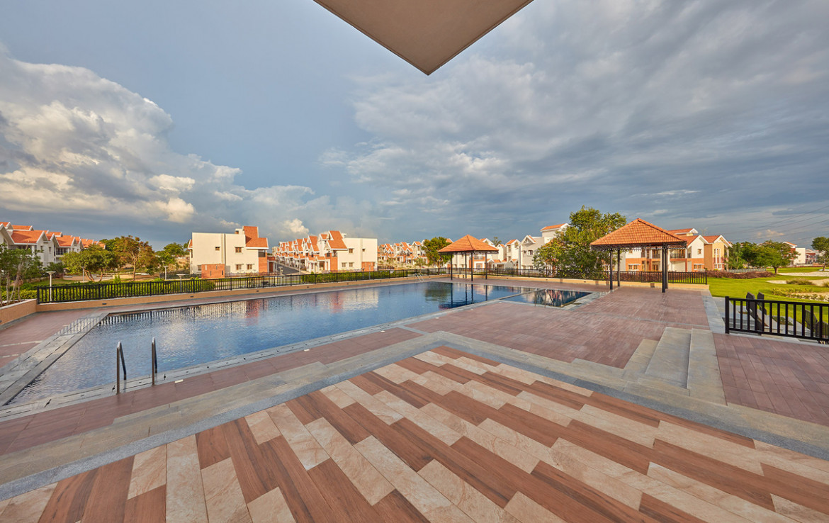 Prestige Augusta Golf Village: Exclusive fully furnished 3 bedroom villa for rent