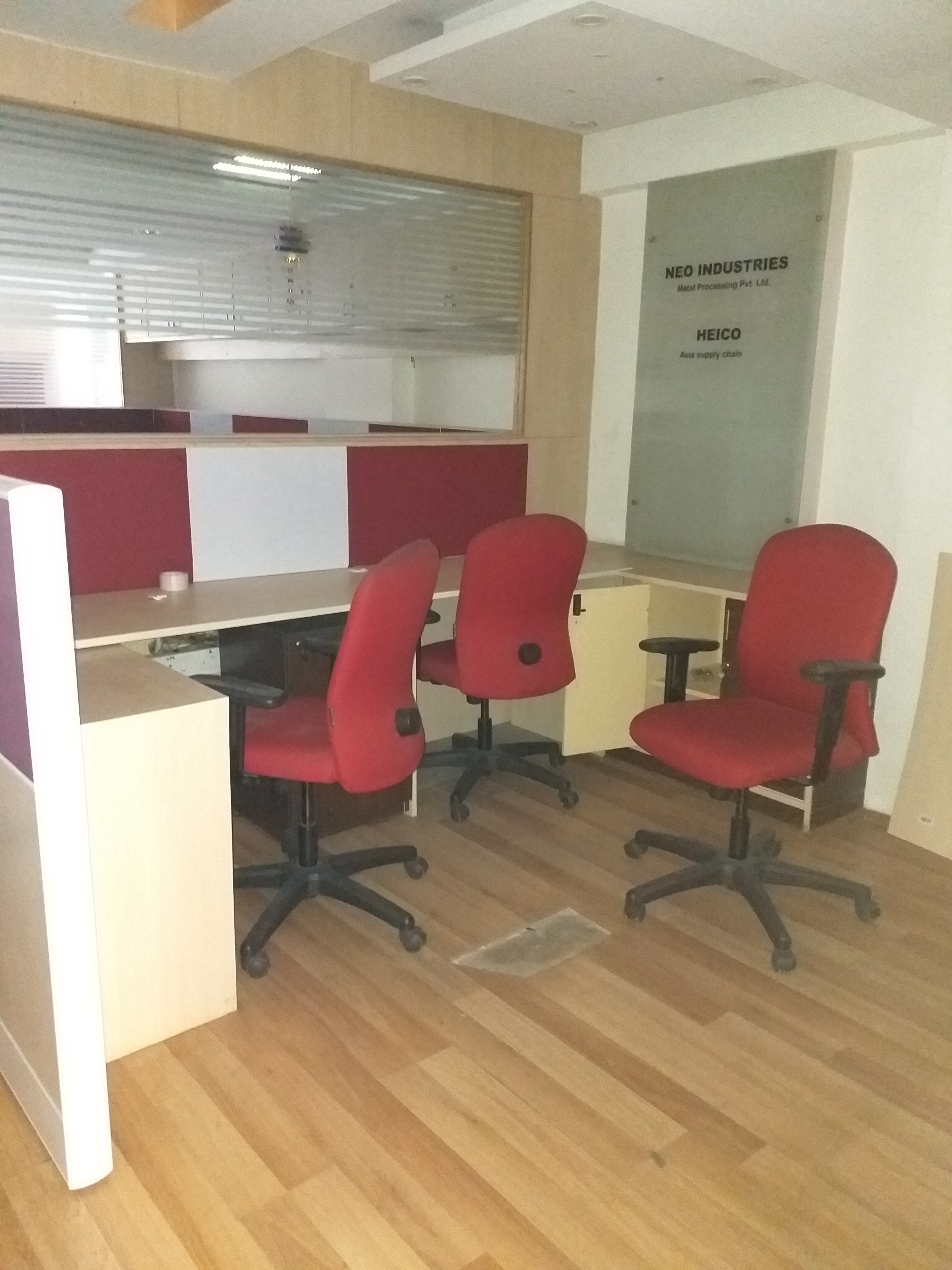 Cunningham Road: Exclusive furnished office space for rent