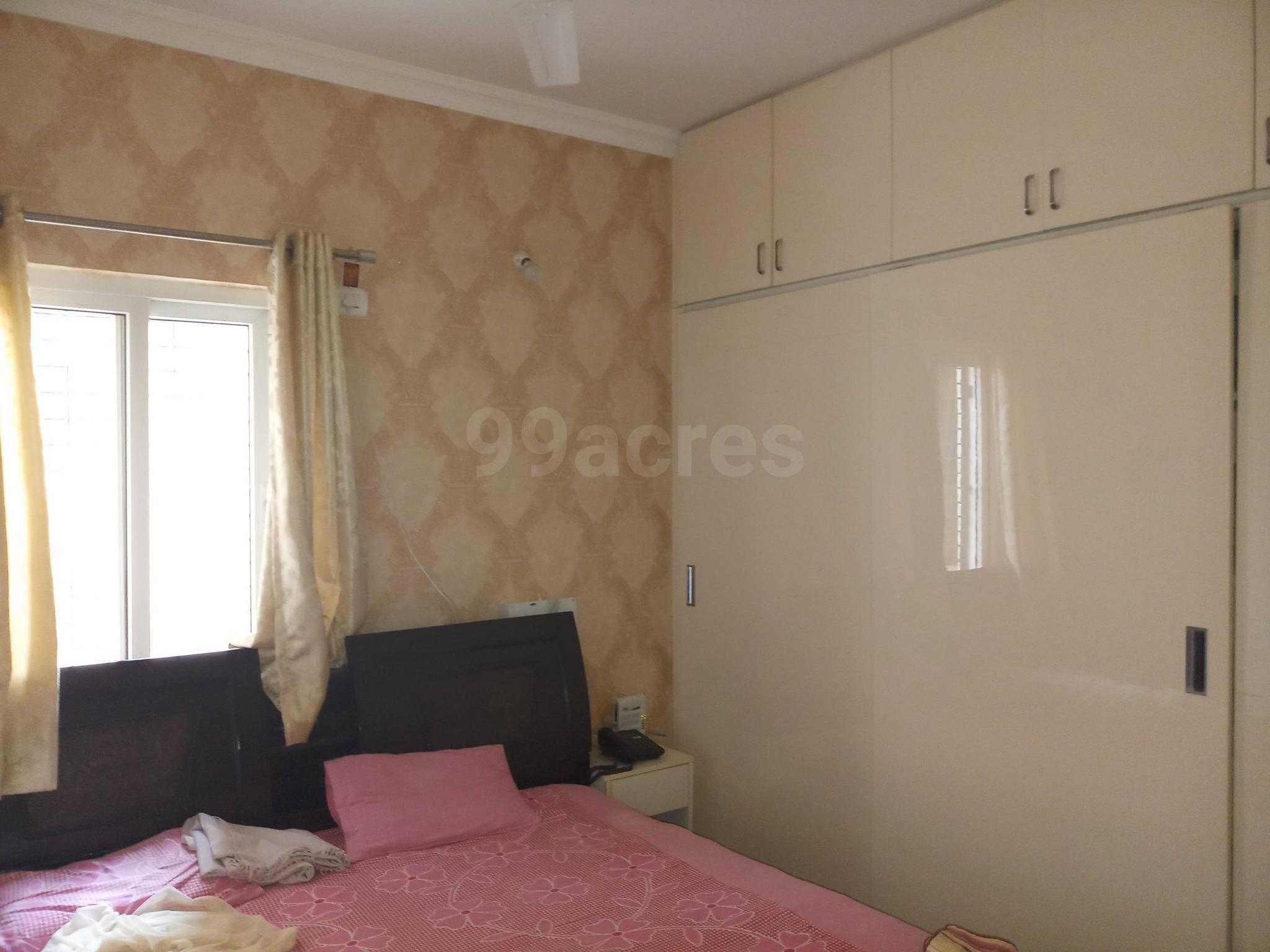 Hebbal: Exclusive 3 bedroom flat for rent