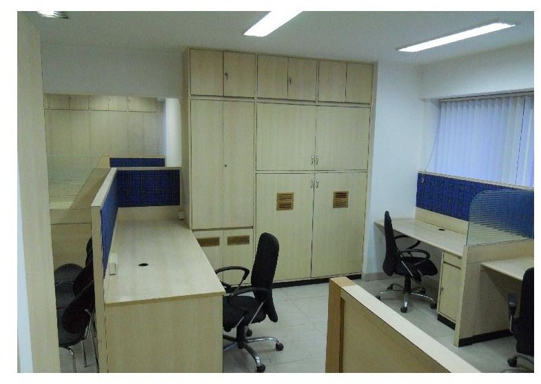 RESIDENCY ROAD: Exclusive fully furnished office space for rent